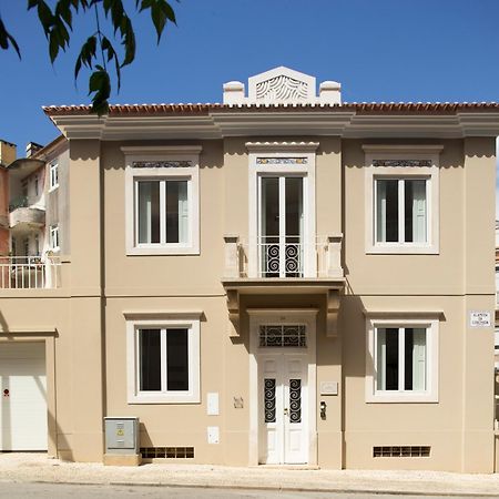 Vila Julieta Guesthouse Коимбра Екстериор снимка