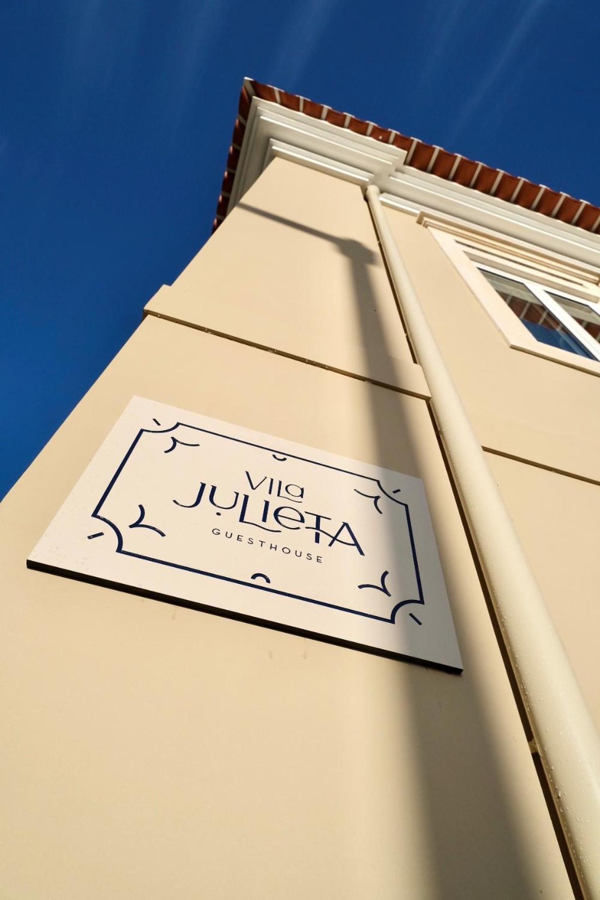 Vila Julieta Guesthouse Коимбра Екстериор снимка