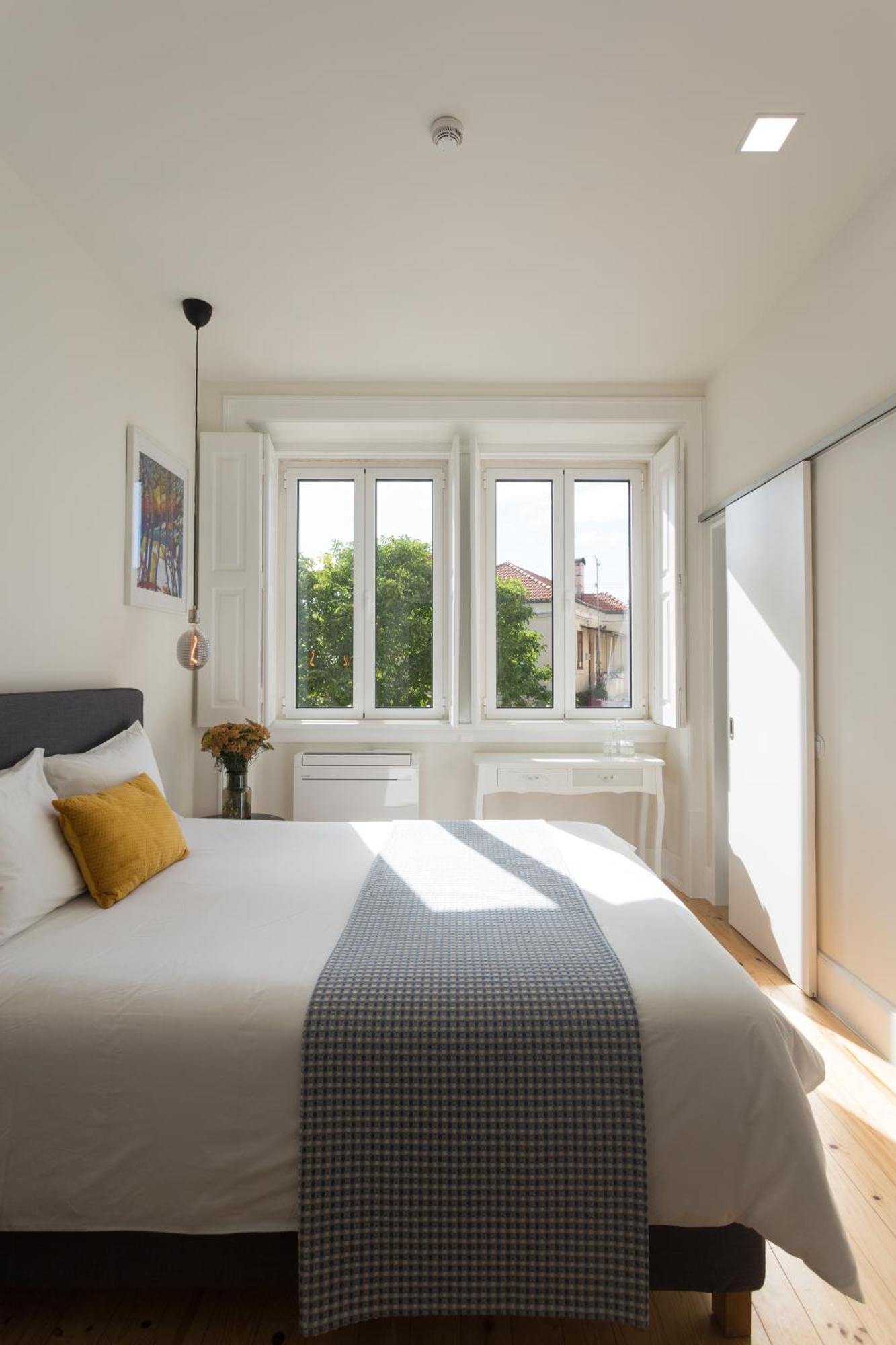 Vila Julieta Guesthouse Коимбра Екстериор снимка