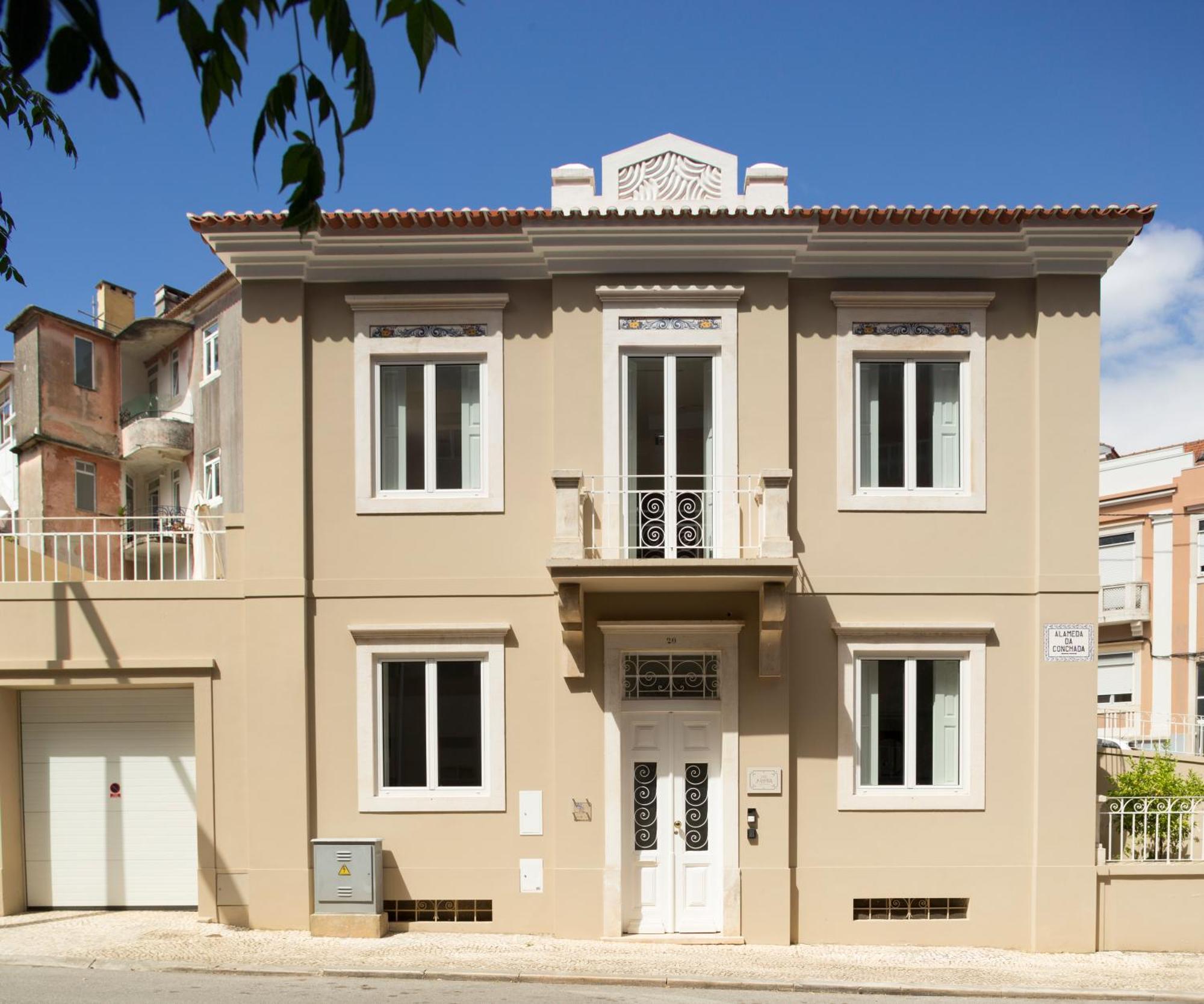 Vila Julieta Guesthouse Коимбра Екстериор снимка
