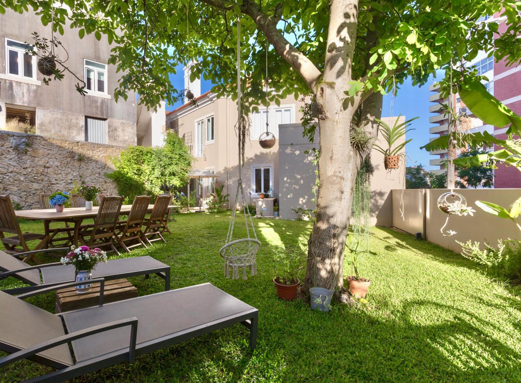 Vila Julieta Guesthouse Коимбра Екстериор снимка