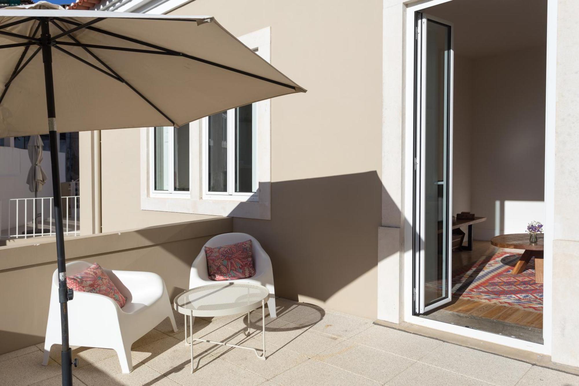 Vila Julieta Guesthouse Коимбра Екстериор снимка